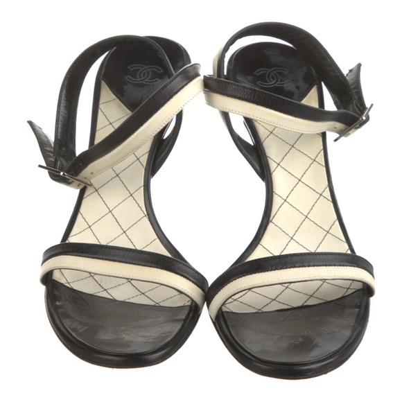 ❌❌SOLD❌❌AUTH Chanel Heels Sandals Sz 39 - Picture 2 of 5